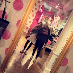 Meet your Posher, Lacie